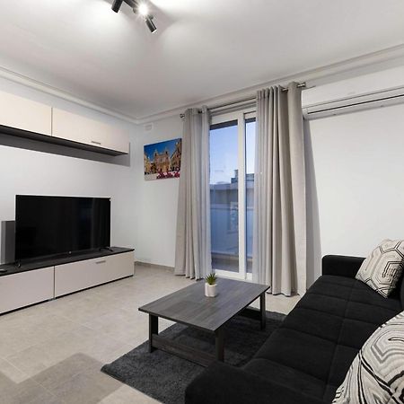 Luxurious & Spacious 2Bd Accomodation At The Podium - Yacht Marina Area, Close To Valletta Msida Exterior foto