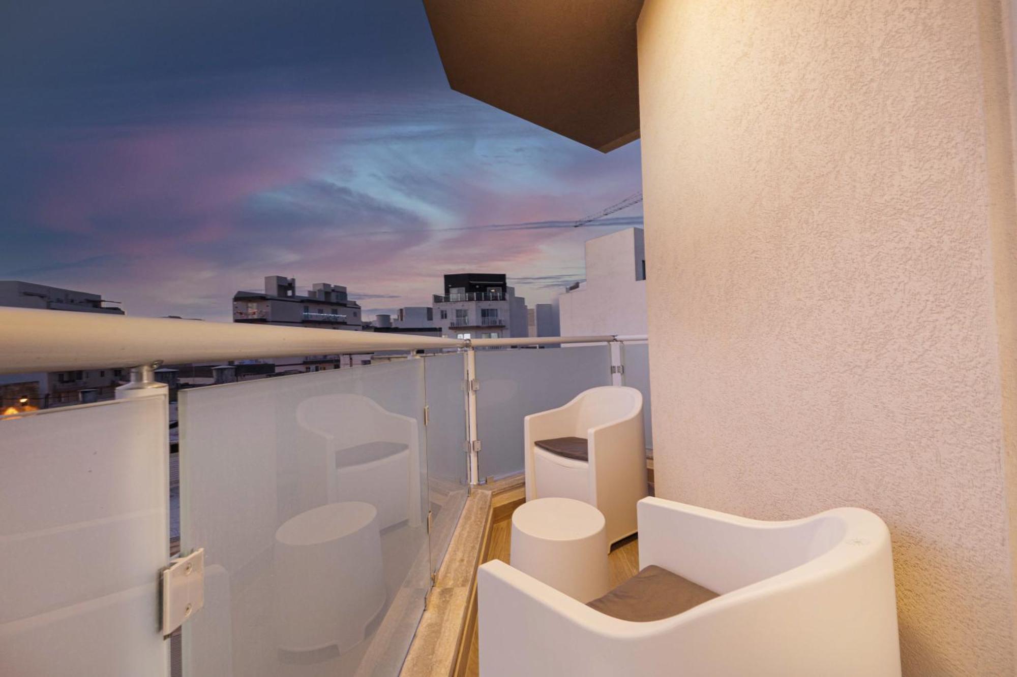Luxurious & Spacious 2Bd Accomodation At The Podium - Yacht Marina Area, Close To Valletta Msida Exterior foto